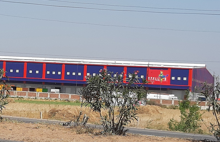 Heat Reflecting Paint Done on Factory Shed, Green building, Energy-Efficient Roof Coatings